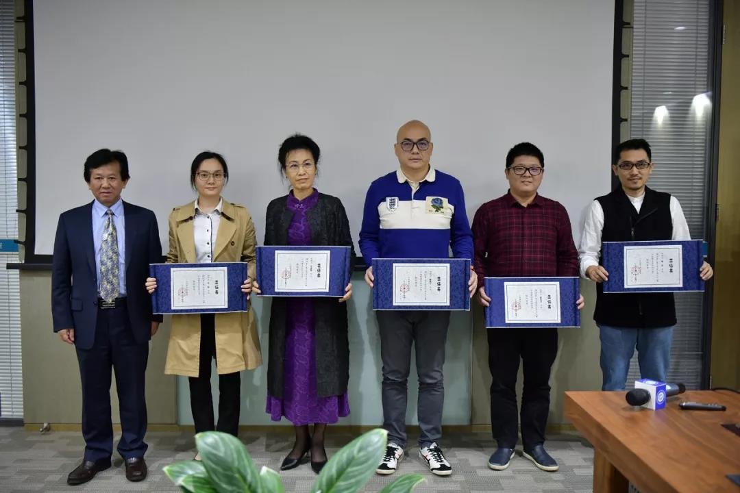 1577928642122193.jpg 1577928642122193.jpg